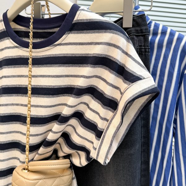 Style Real Shot Color Block Stripe Round Neck Flutter Sleeve T-Shirt Women Loose Korean Version Versatile Regular Shoulder Short Sleeve - Image 3