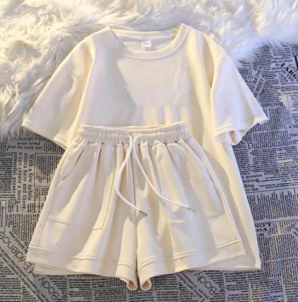 Solid Color Milk Silk Set for Women Summer Casual Fashion Two-Piece Set Loose Shorts Vacation Style Set - Image 6