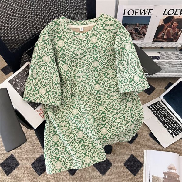 Style Vintage Jacquard Regular Shoulder Short Sleeve T-Shirt for Women Fashionable Niche Embossed Floral Half Sleeve - Image 5
